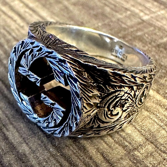 WOW POSHMARK - Authentic Gucci Sterling Silver GG Etched Ring - Picture 12 of 13